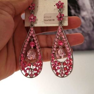 Swarovski crystal ENTTRA Post at back Imported,  W